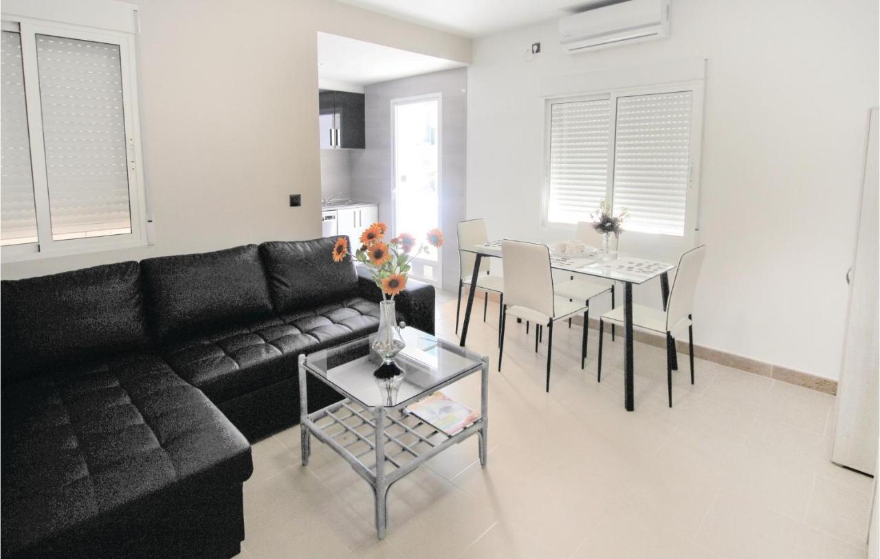 3 Bedroom Gorgeous Apartment In لقنت المظهر الخارجي الصورة